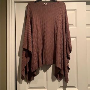 Lululemon mauve poncho